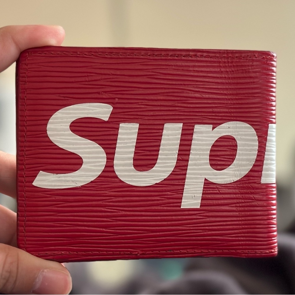 Supreme Louis Vuitton Wallet